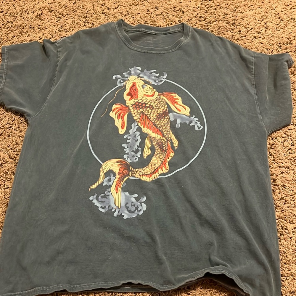 urban graphic tee